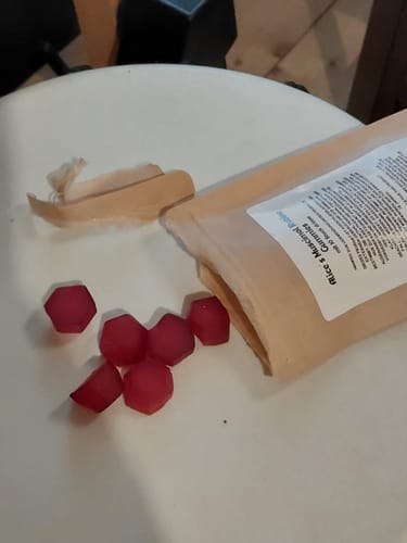 Customer photo review of Alice´s Muscimol Rubine Gummies