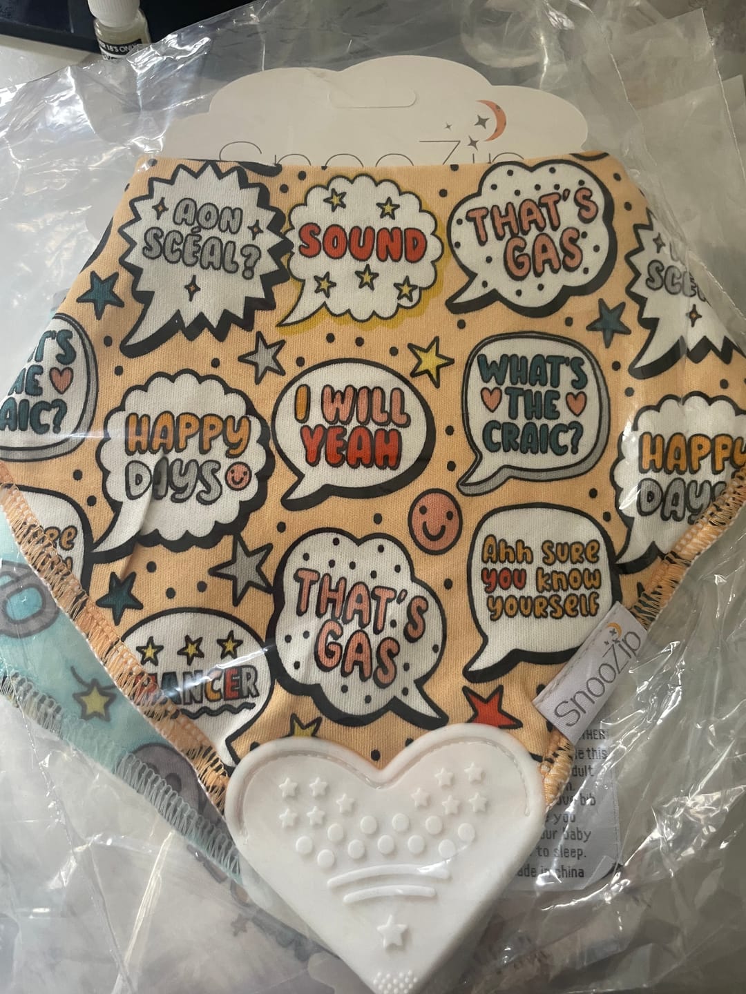 Customer photo review of Bainne Teething Bib