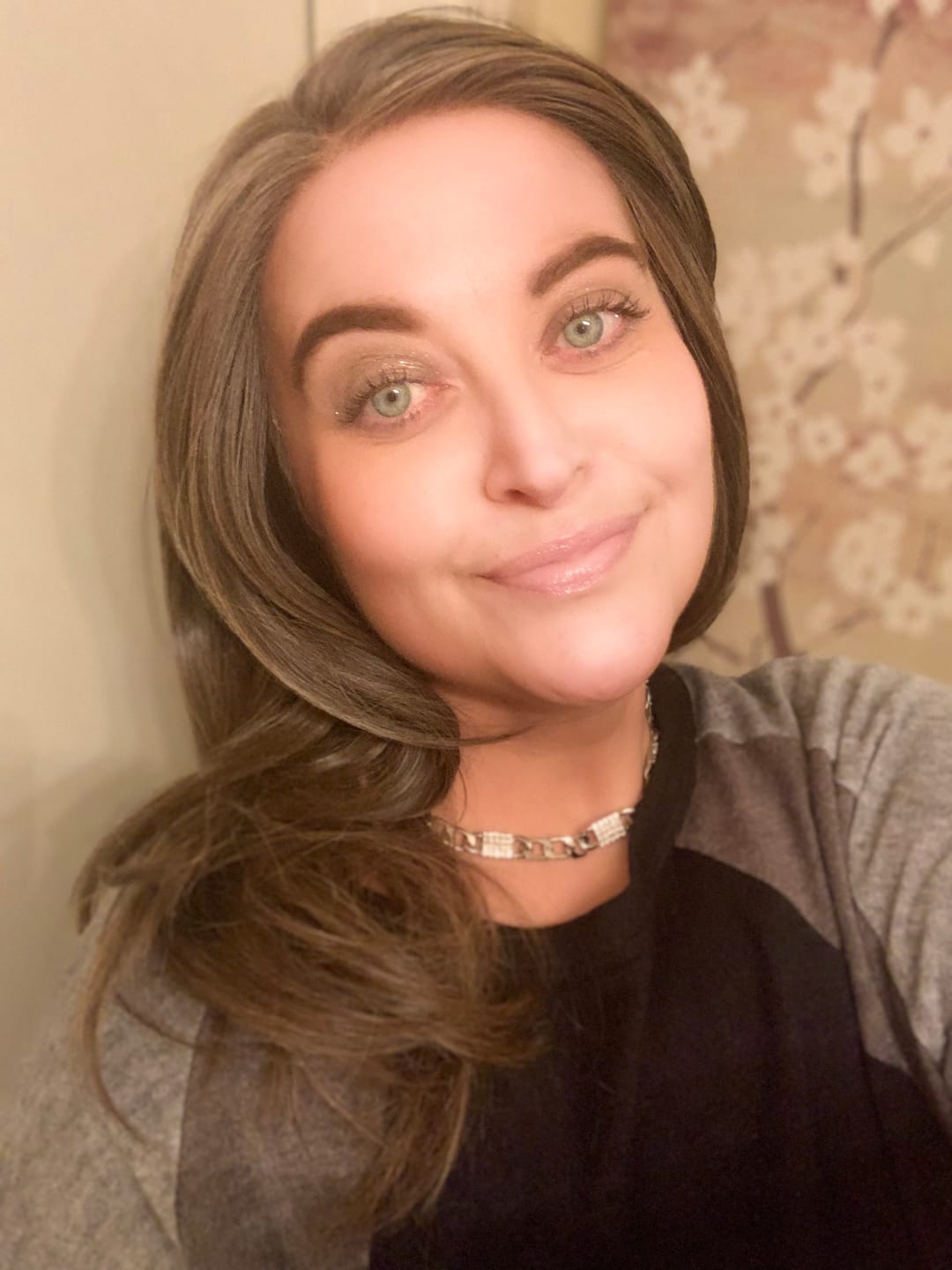 Customer photo review of EVERYDAY ELEGANCE - Almond Latte