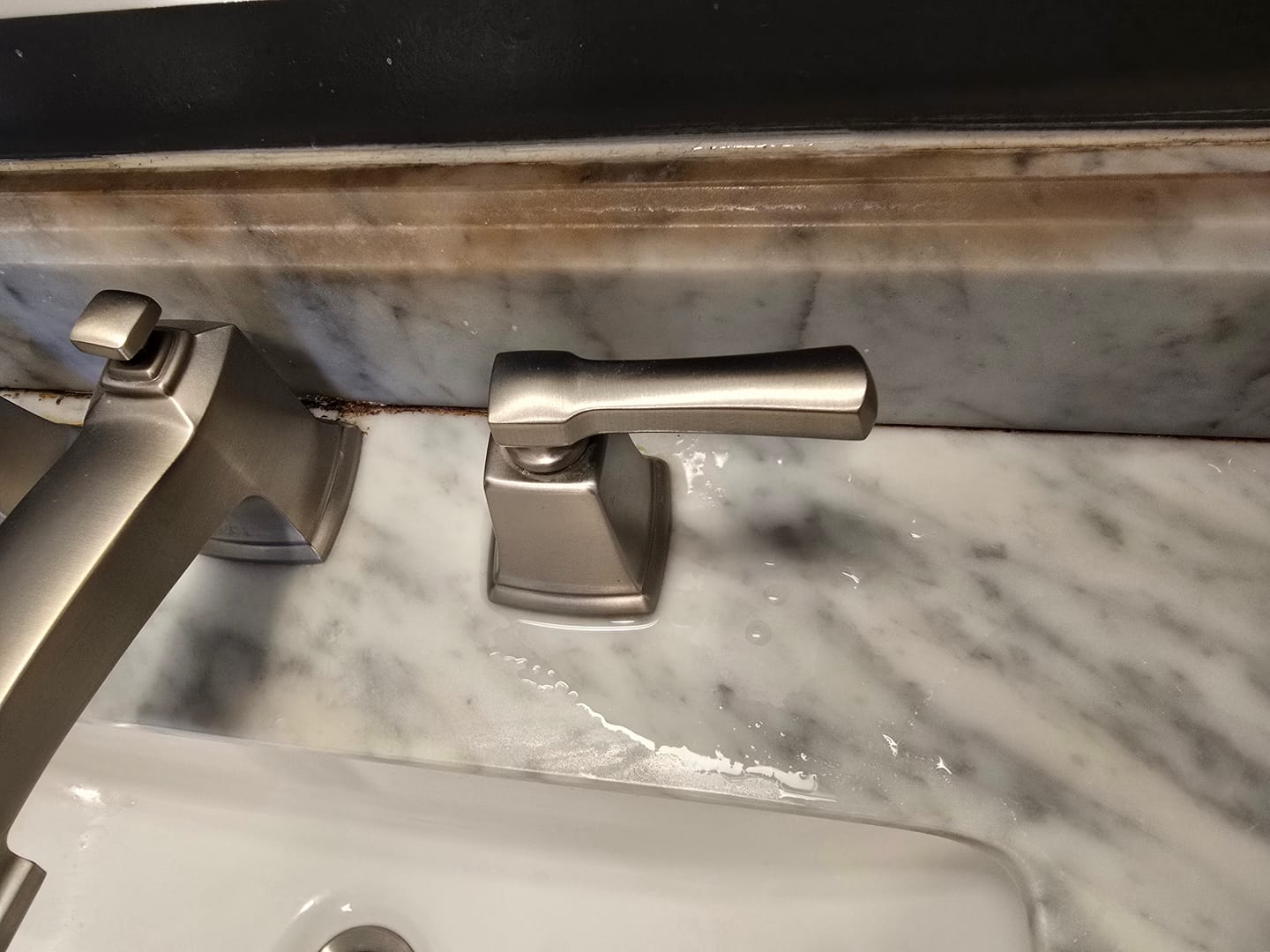 Customer photo review of Deep Cleaning Brushes 3-Pack