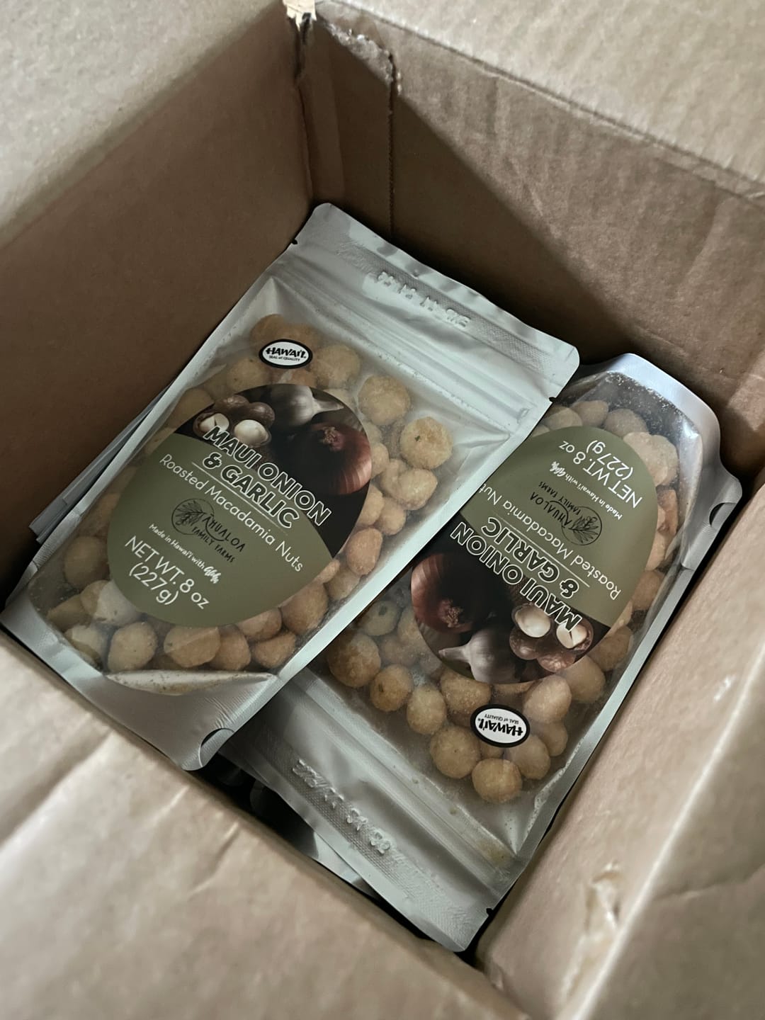 Customer photo review of Maui Onion & Garlic Macadamia Nuts