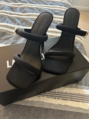 Customer photo review of Clementine Mule Black Knit