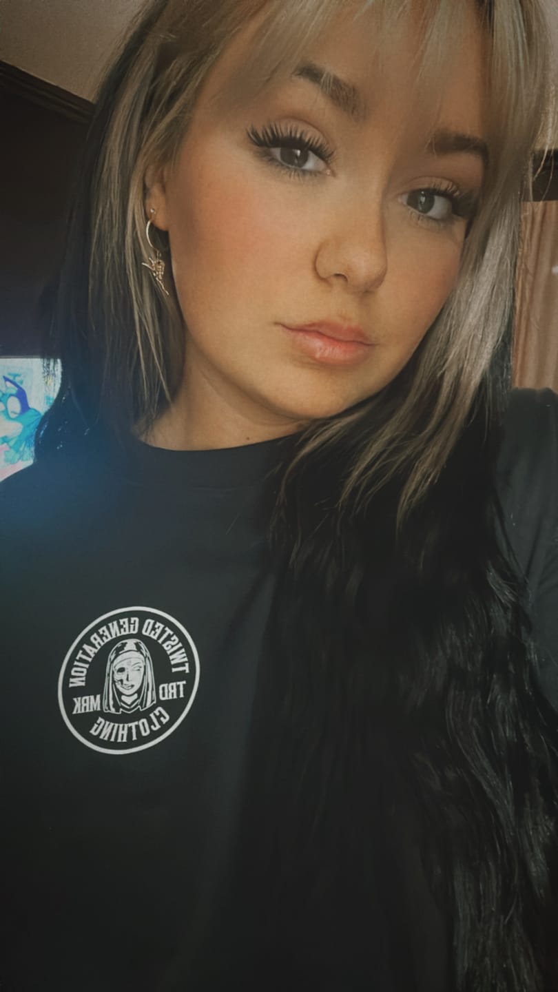 Customer photo review of Nun Oversized T-shirt - Don't Pray For Me