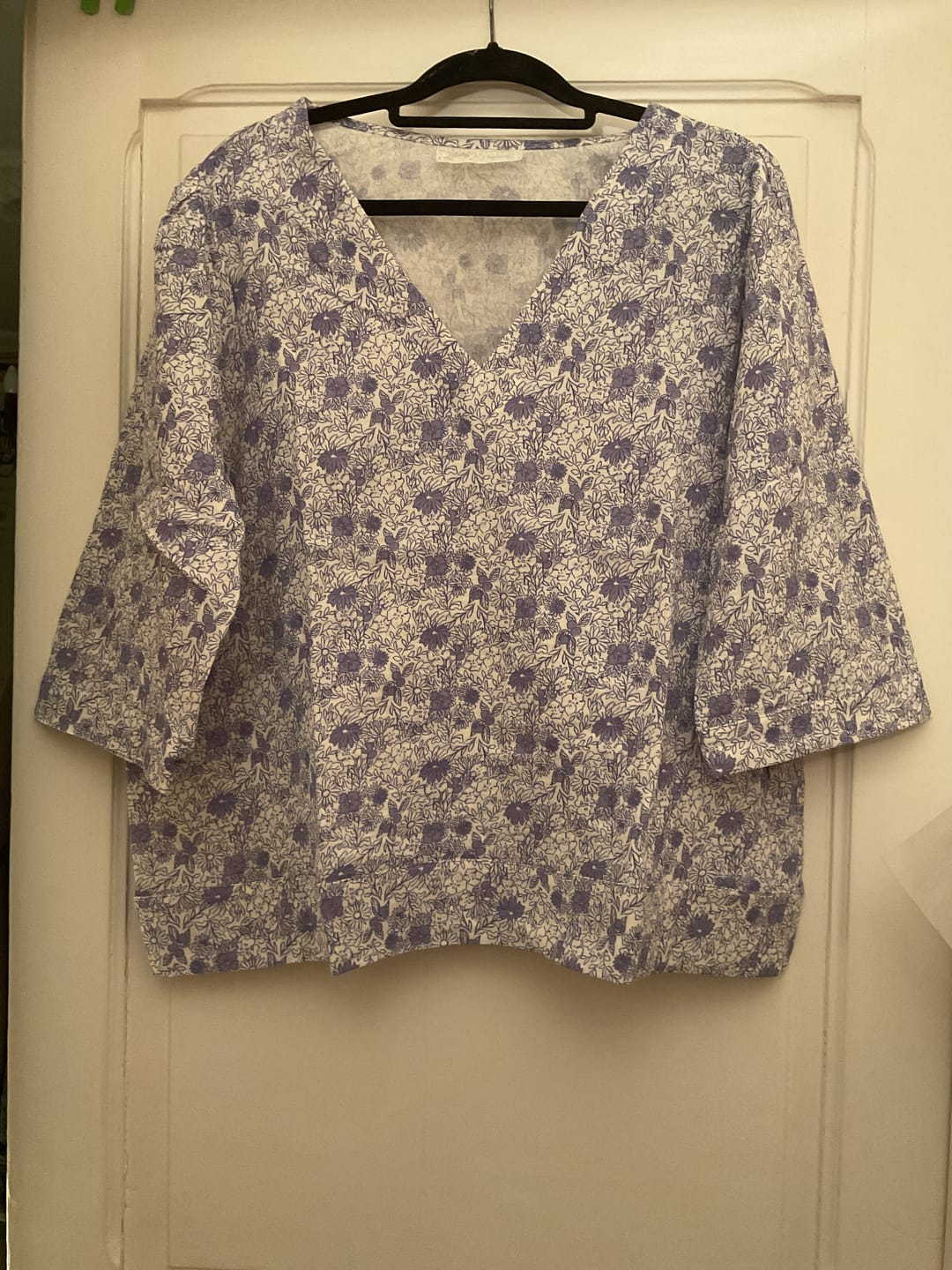 Customer photo review of Blouse Eulalie col V - manches 3/4 - double gaze de coton chardon