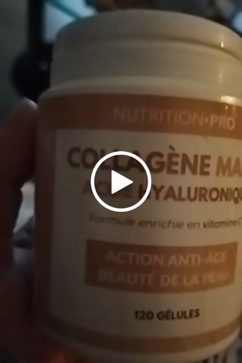 Customer video review of COLLAGÈNE MARIN HYDROLYSÉ / ACIDE HYALURONIQUE - 120 GÉLULES