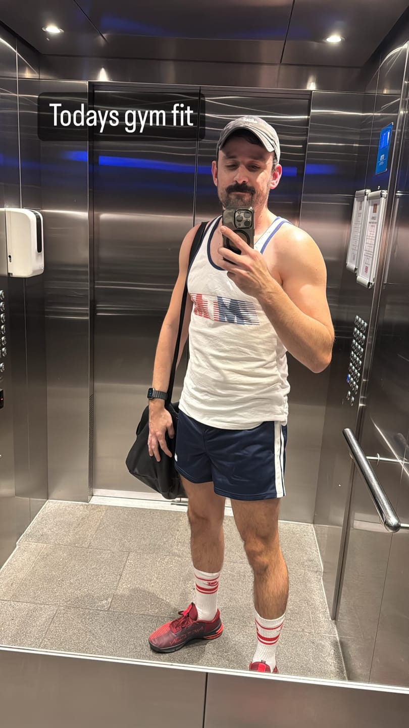 Customer photo review of Original Short Shorts | Navy