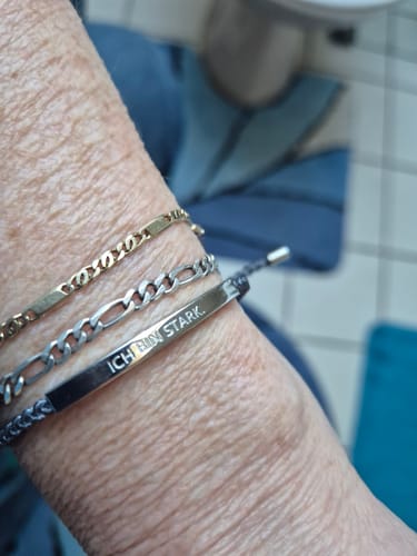 Customer photo review of Armband "Ich bin stark."