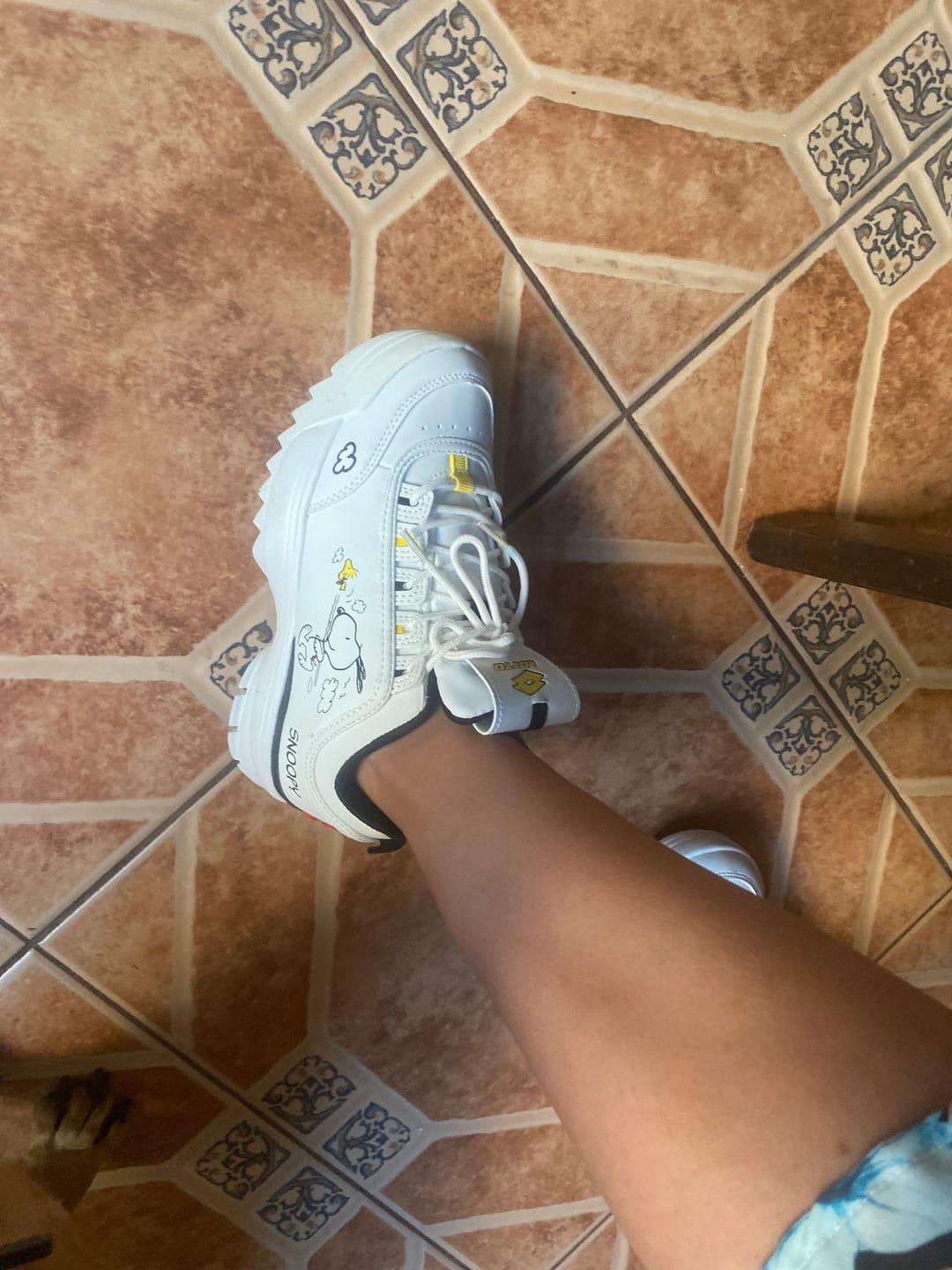 Customer photo review of Tenis Wicked Snoopy Follow Wmn