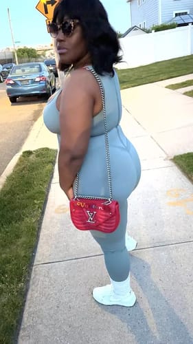 Customer photo review of Nina - Compression Jumpsuit