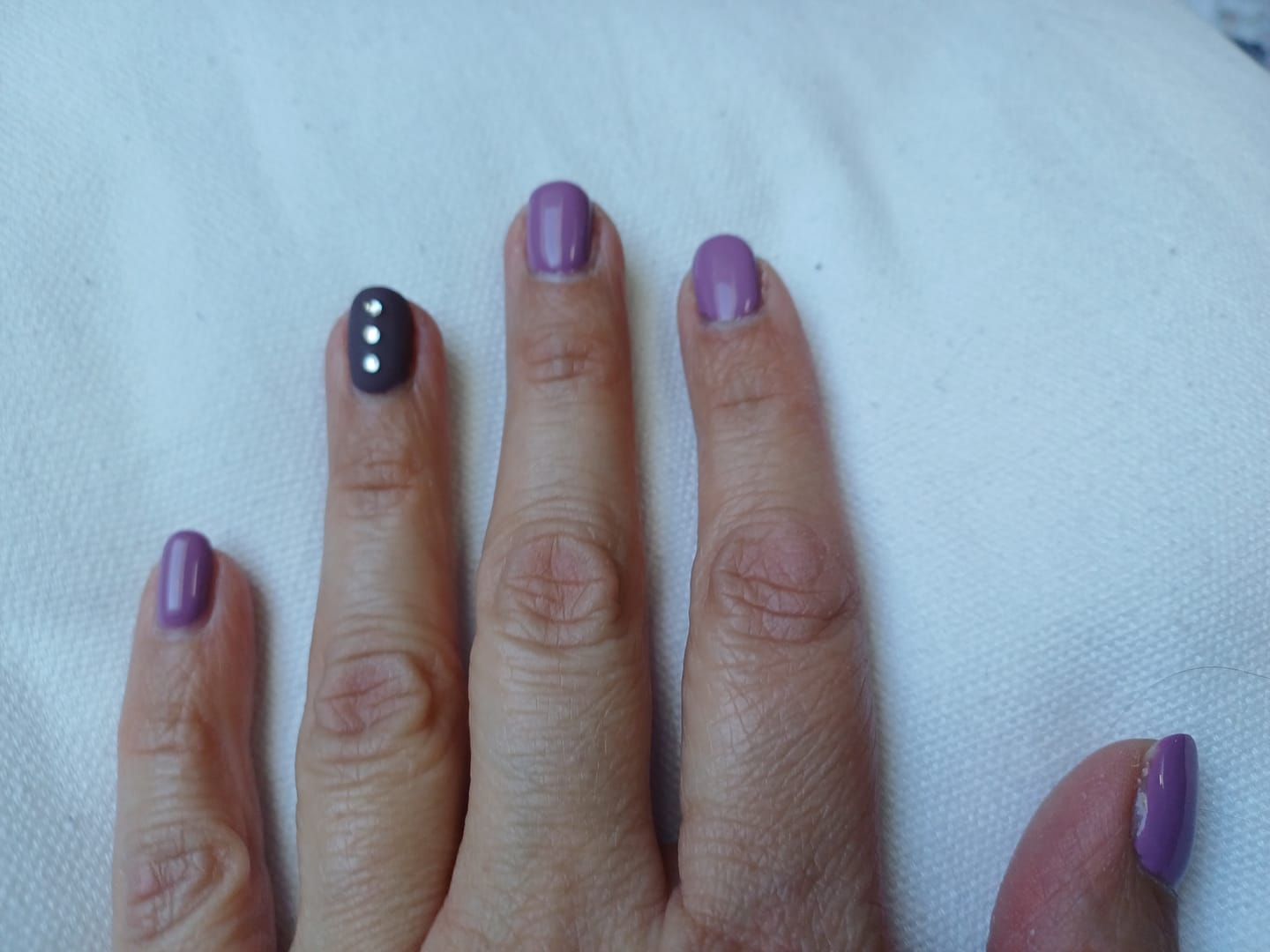 Customer photo review of 3in1 UV Gellack - 90280 - distel lila