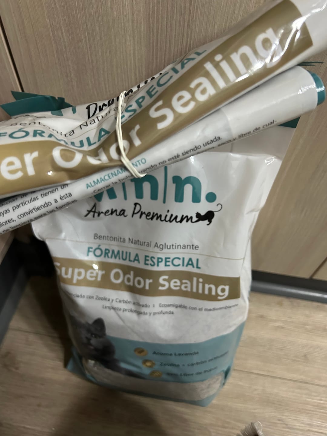 Customer photo review of Arena Minino 24kg - Carbón Activado [Nueva]