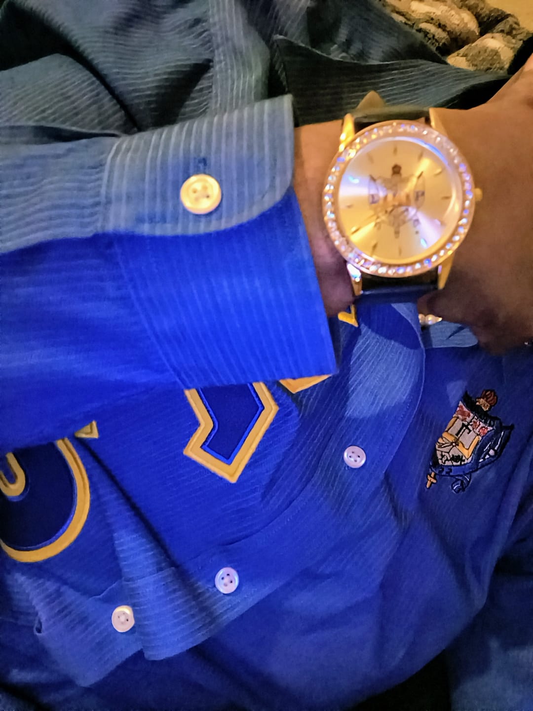 Customer photo review of SGRHO Blue Leather Gold Sun Cut Dial Watc