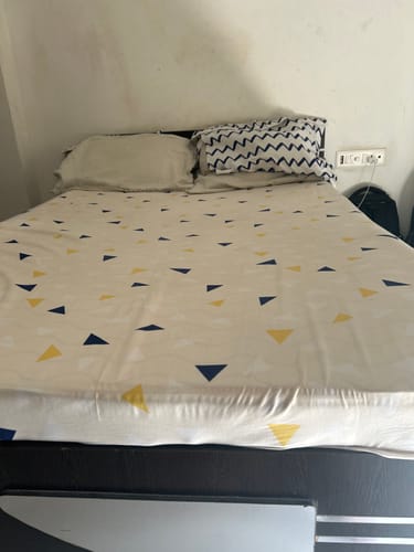 Customer photo review of Flo mattress 8inch