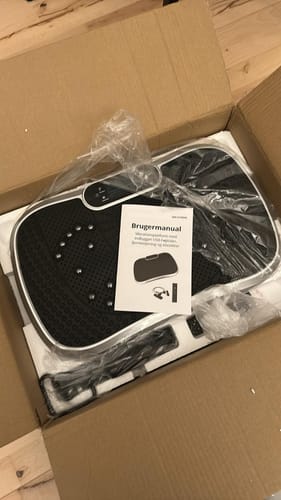 Customer photo review of Vibrationstræner (Inkl. elastikker og fjernbetjening)
