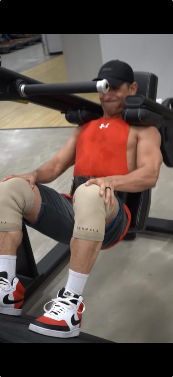 Customer photo review of 914 Knee Sleeves