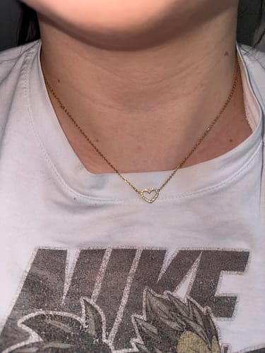 Customer photo review of Shine Heart Halskette | 18K vergoldet