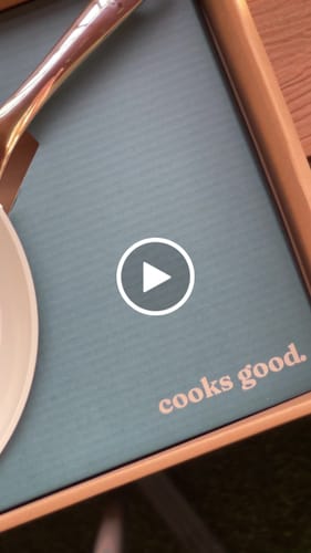 Customer video review of Cosmo Fry 28cm