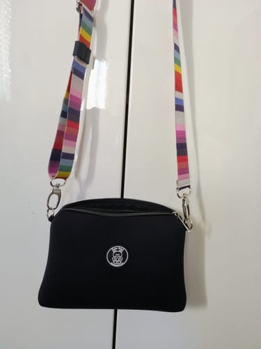 Emanuela S. review of Pochette image 1 out of 1