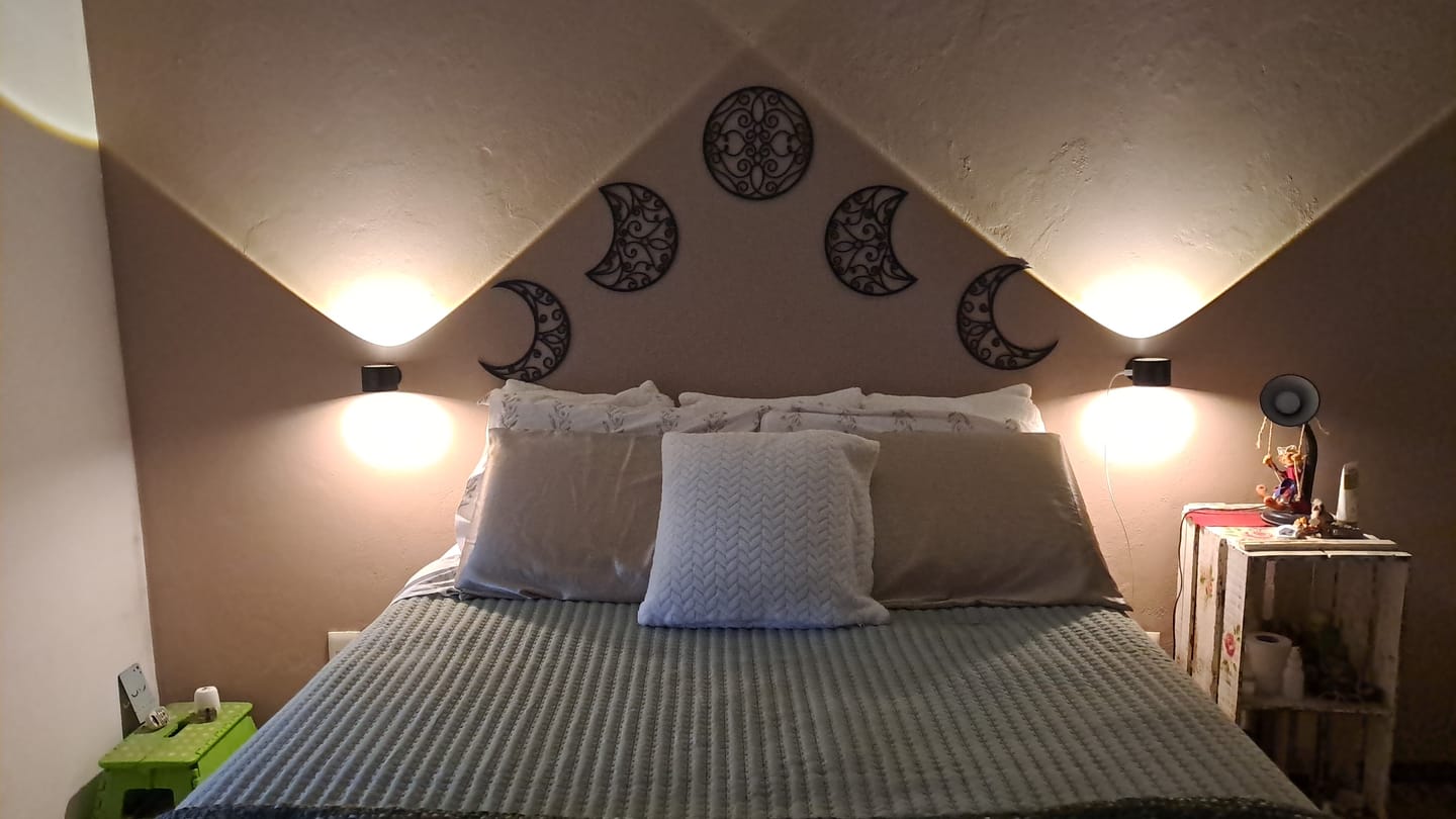 Customer photo review of Lampara Circular Magnetica 360 grados Negra