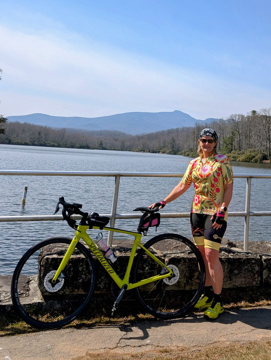 Customer photo review of Wildflower Ride | Frelsi Short Sleeve Cycling Set