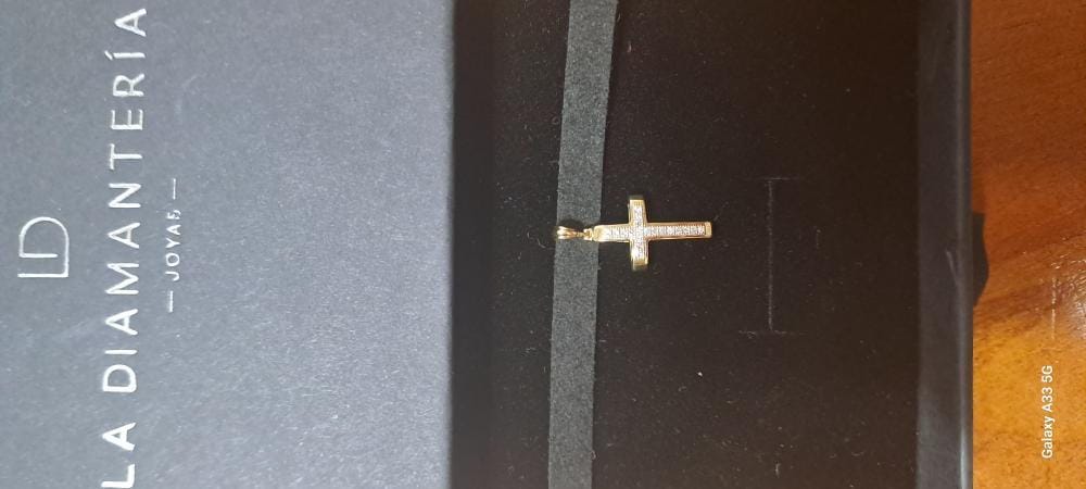 Customer photo review of Colgante cruz