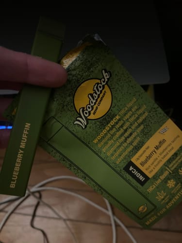 Customer photo review of THCa Liquid Diamond Live Resin 2.0g Disposable