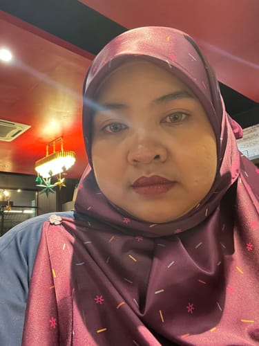 Customer photo review of Confetti Square (Purple)