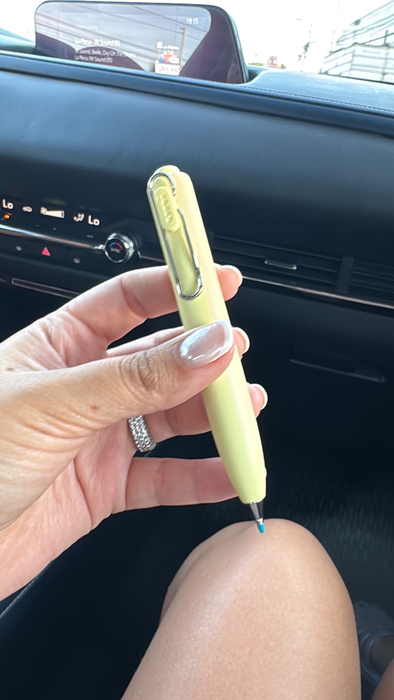 Customer photo review of Uni-ball One P - Bolígrafo Tinta Gel de Colores 0,5 mm