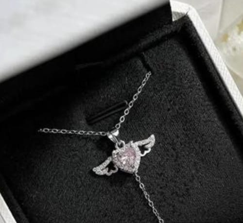 俊輔 五. review of エンジェルハートネックレス image 1 out of 1