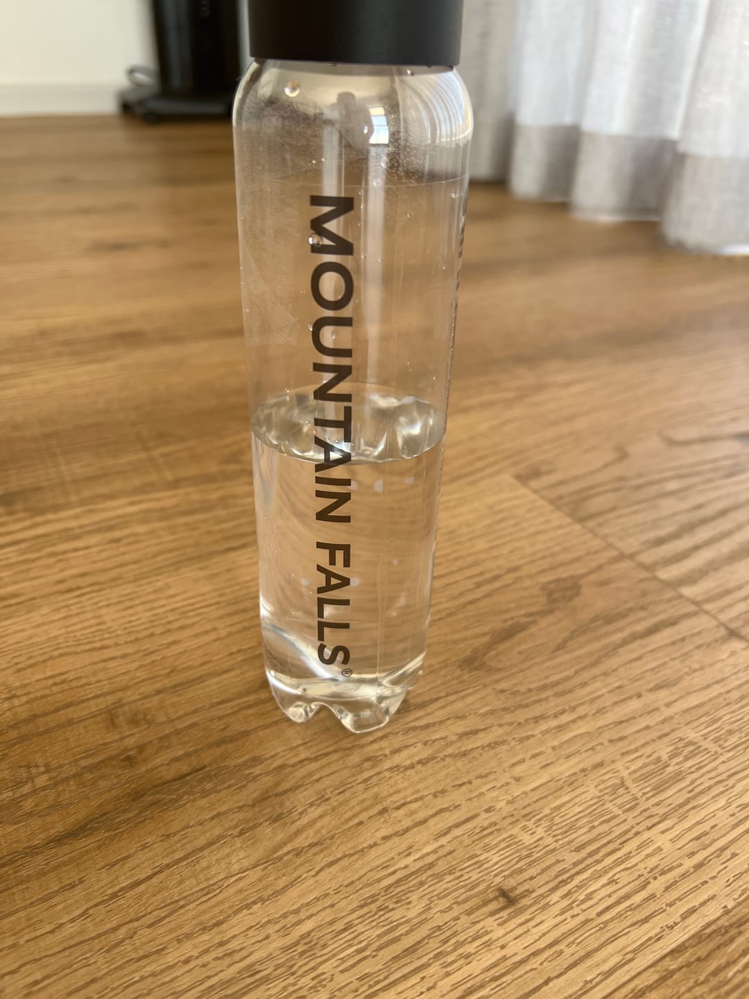 Customer photo review of 500ml Still Mineral Water- Pack of 24