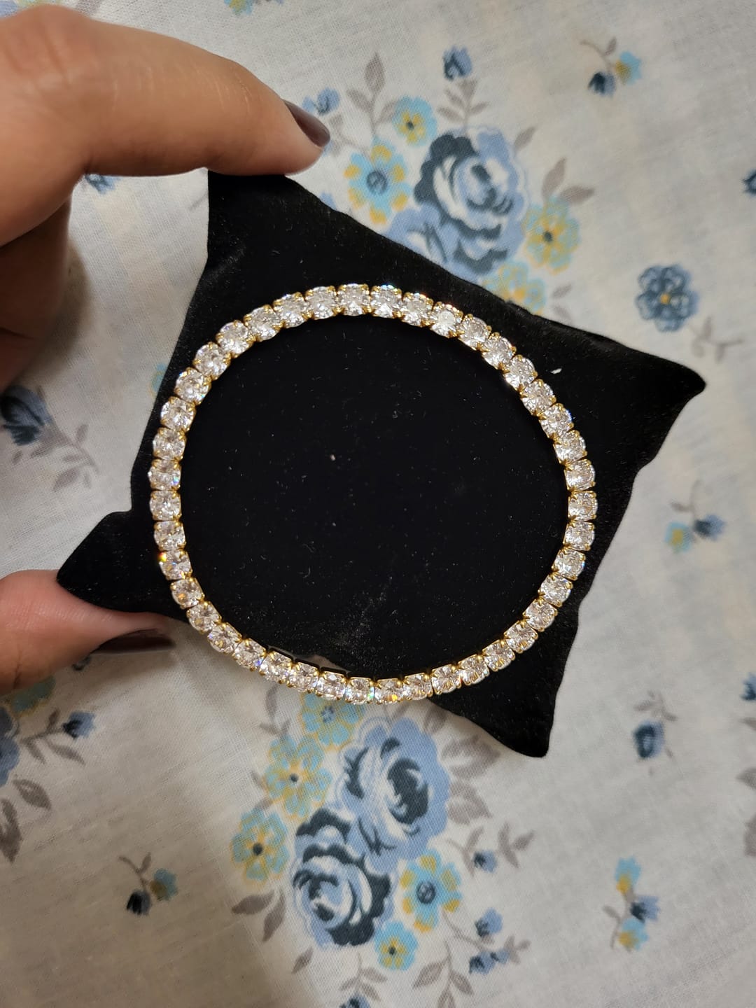 Customer photo review of Exquisite Gold Studded Bracelet