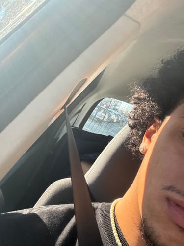 Customer photo review of POPPIN STUDS 925. - WHITE GOLD