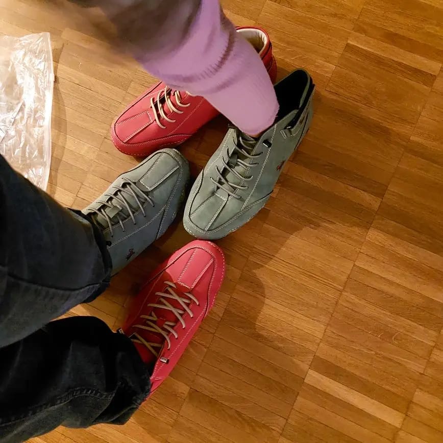 Customer photo review of Microfiber High-Top Sneakers Non-Slip Breathable Cushioned Insole Ergonomic Fit — Red | KIMLUD