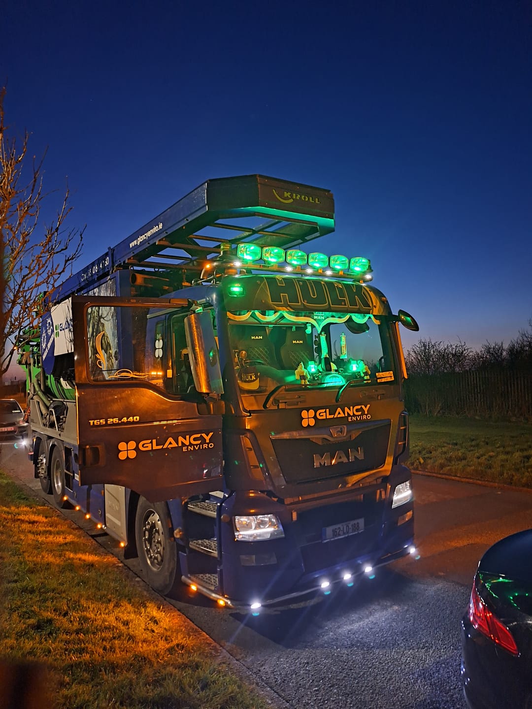 Customer photo review of Torlok Premium 24v T10 LED Parking Light Bulbs for Trucks /  Pack of 2