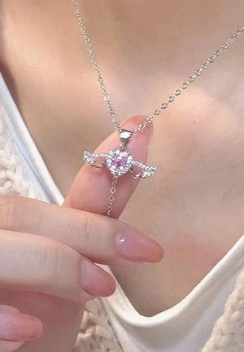 花音 木. review of エンジェルハートネックレス image 1 out of 1