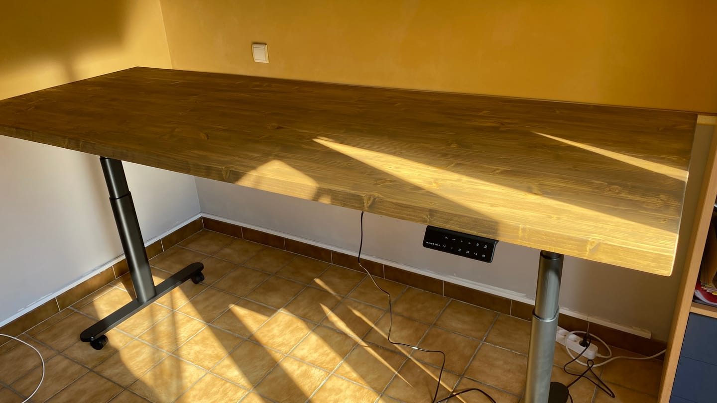 Customer photo review of Maidesite EL2 Plus Art - Bureau assis debout électrique