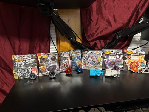 Customer photo review of Takara Tomy Beyblade Mystery Box (Metal Fusion / Fury / Masters) - 7 BEYBLADES + 2 ACCESSORIES!
