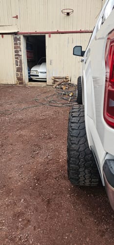 Customer photo review of 6x135 1.5" Wheel Spacers For 2015-2025 Ford F150  Expedition Lincoln Navigator