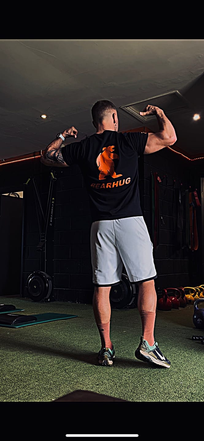 Customer photo review of 3 Pack Tee