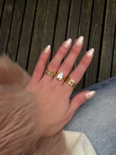 Customer photo review of Aeryn Ring