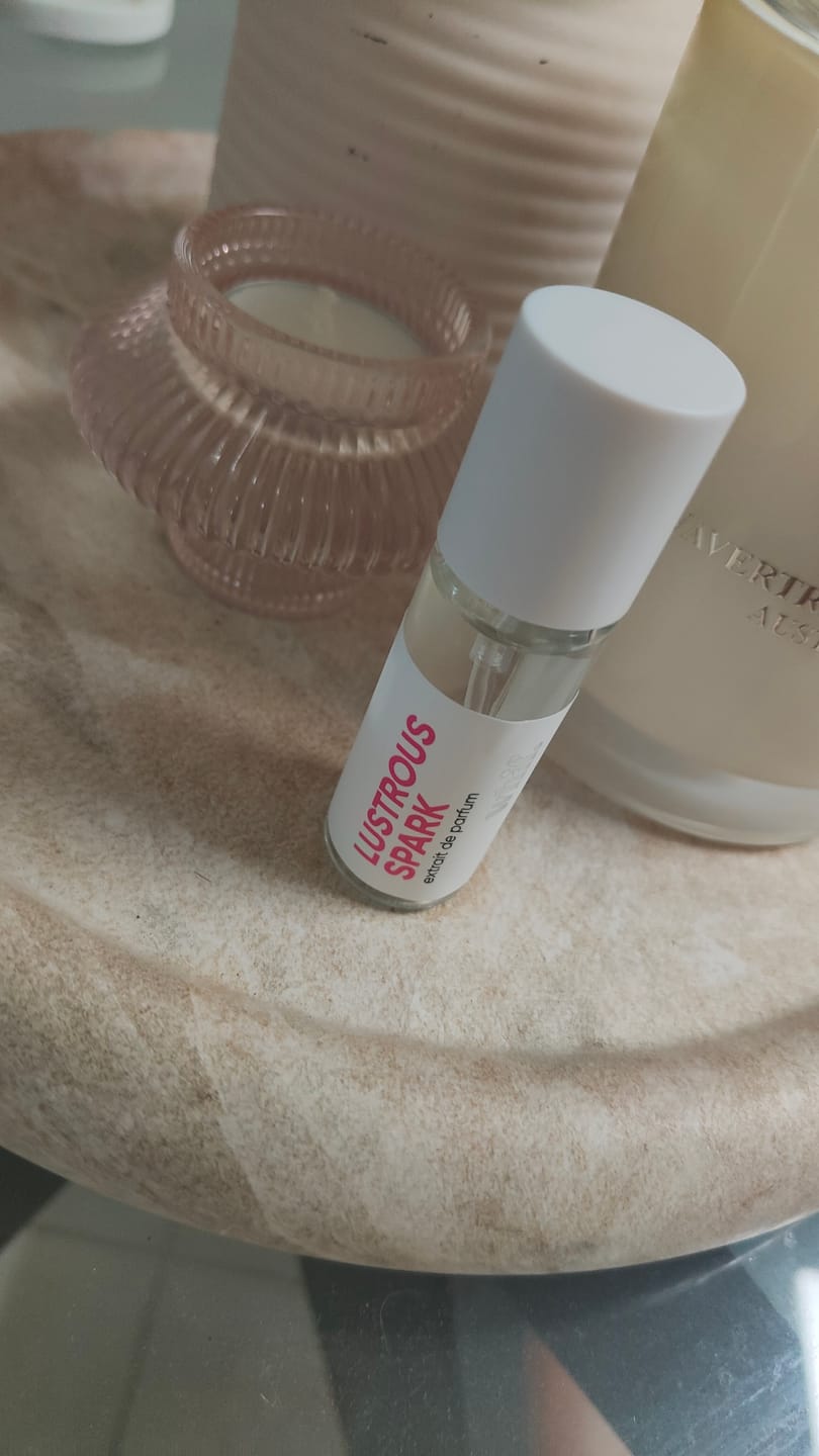 Customer photo review of Lustrous Spark