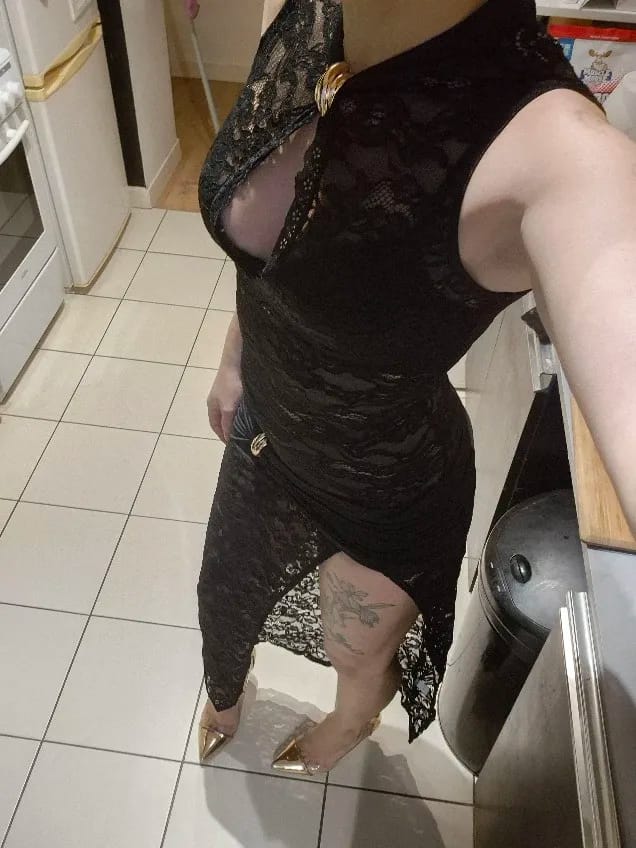 Customer photo review of Fantoye Sexy Hollow Out High Slit Lace Women Maxi Dress Black See Through Evening Dress Female Autumn New Elegant Party Clubwear