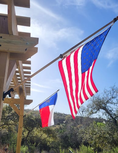 Customer photo review of 3' x 5' Texas Flag Set