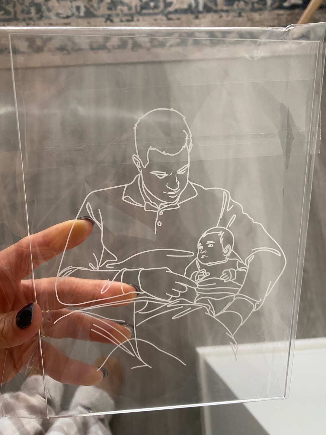 Customer photo review of Lâmpada Retrato Line Art Personalizado