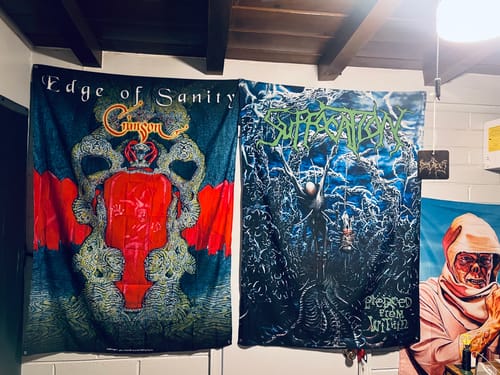 Customer photo review of Edge Of Sanity - Crimson - Flag