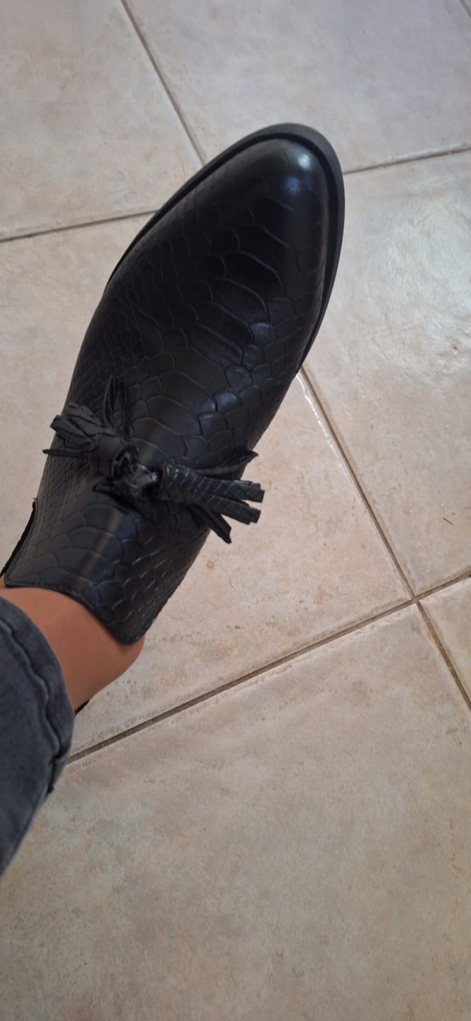 Customer photo review of Botin Mujer / Adriana Negro