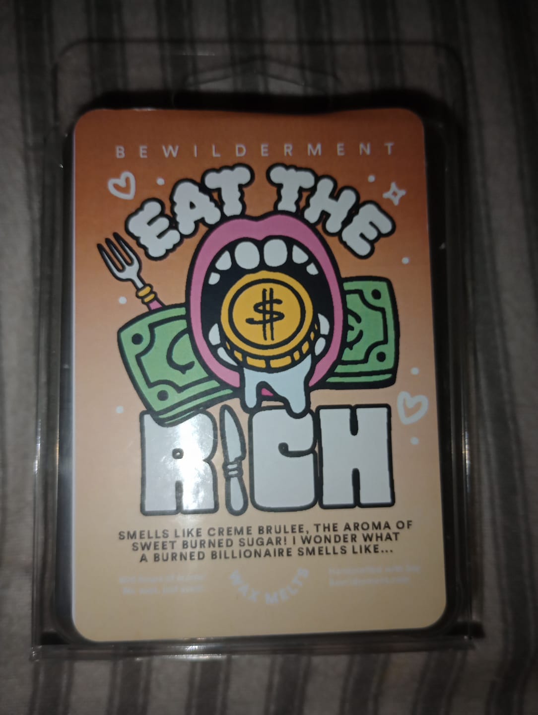 Customer photo review of Eat The Rich Wax Melts