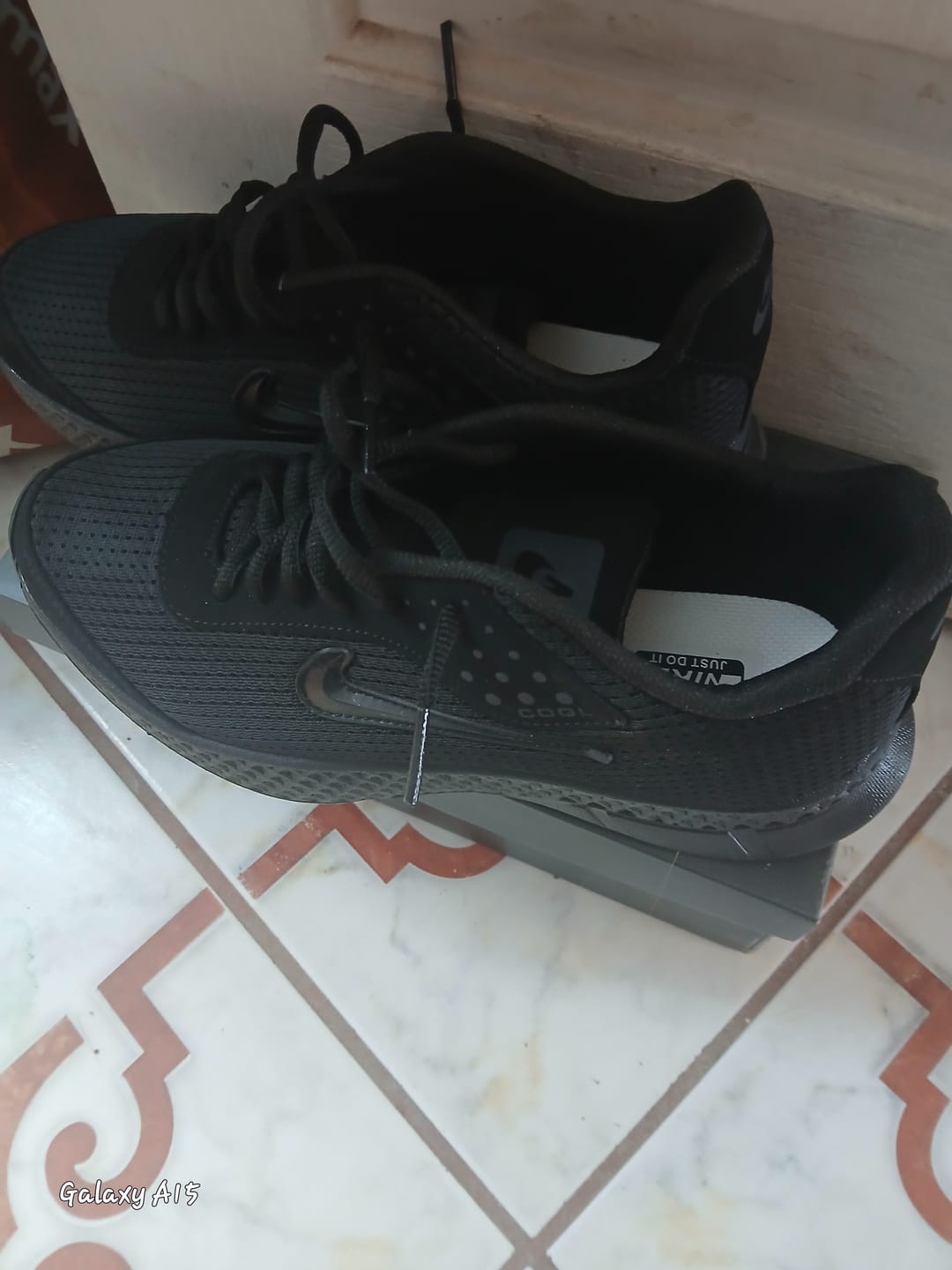 Customer photo review of Tenis 013 Negro Total