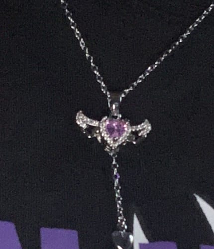 豊島 夏. review of エンジェルハートネックレス image 1 out of 1