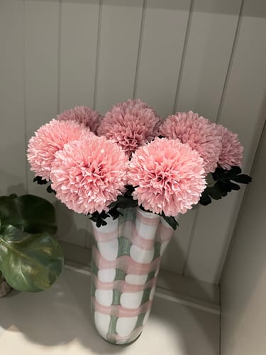 Customer photo review of Large Faux Kiku - Pink (10 Stems)